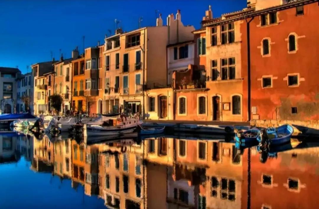 Les Hebergements De La Plage En Ville Martigues Δωμάτιο φωτογραφία