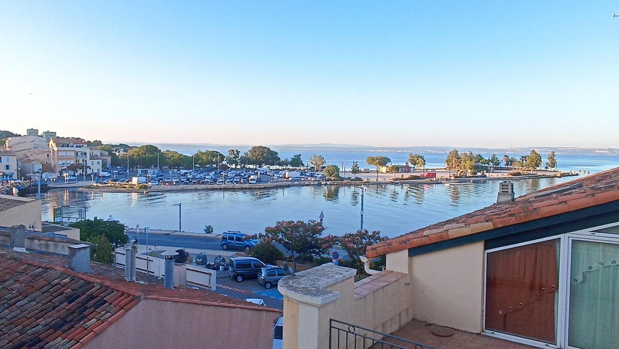 Les Hebergements De La Plage En Ville Martigues Εξωτερικό φωτογραφία