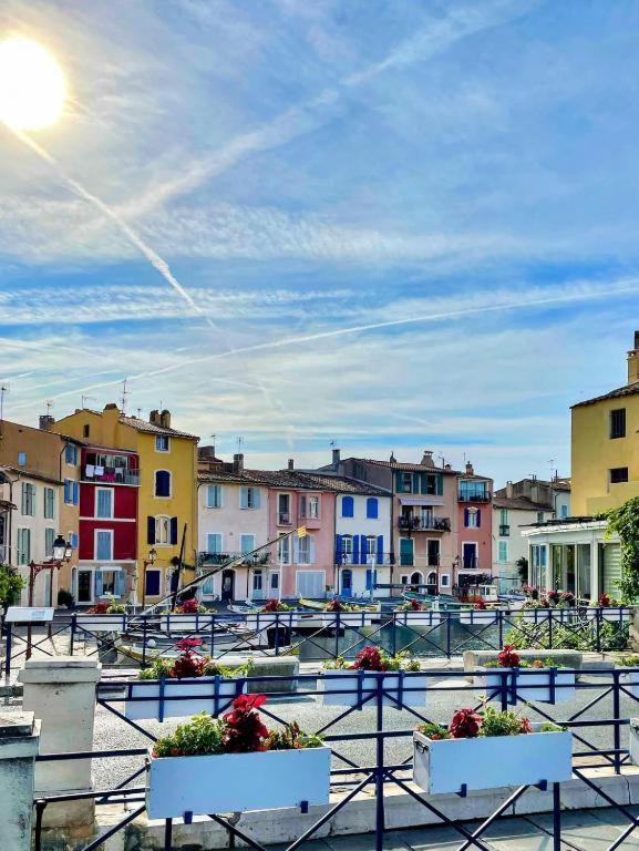 Les Hebergements De La Plage En Ville Martigues Εξωτερικό φωτογραφία